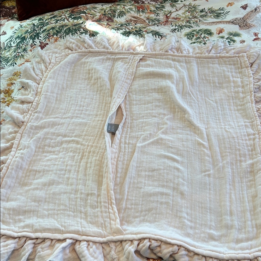 RH TEEN Tattered & Ruffled Posy Pink Gauze Euro Sham Restoration Hardware - Picture 6 of 12